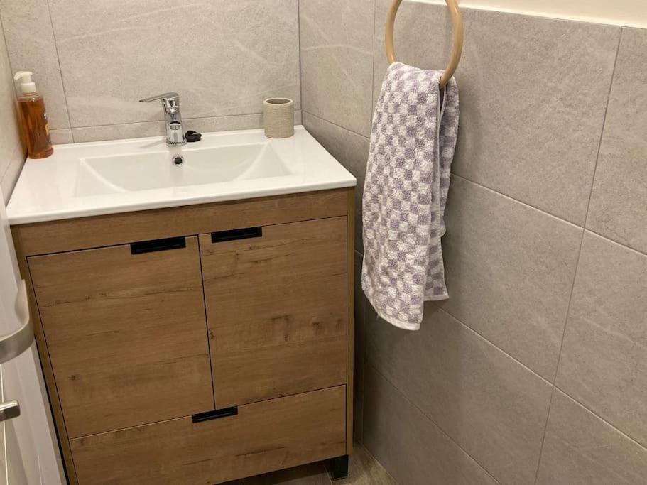 Apartamento Robledo De Chavela Plaza 1A المظهر الخارجي الصورة
